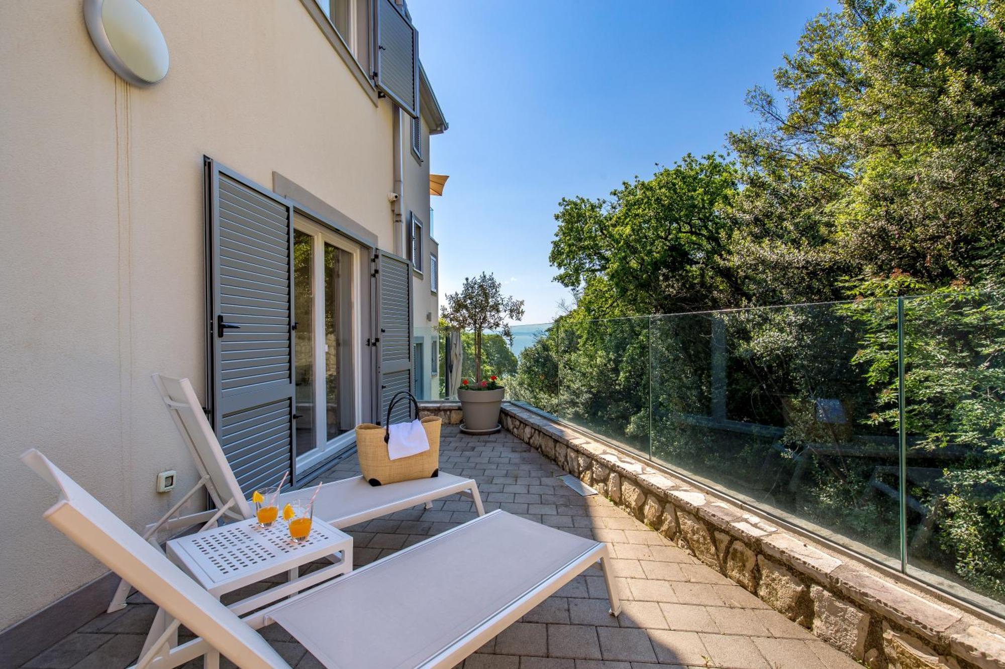 Plage Lovran Residence Extérieur photo
